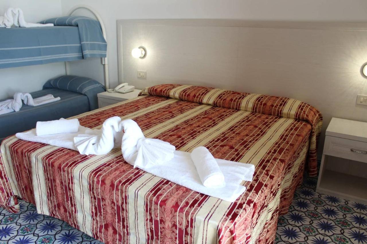 Hotel Al Bosco Forio di Ischia Екстериор снимка